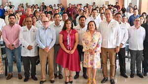 ¡DIF Y COLEGIO DE ABOGADOS BRINDARON ASESORÍA JURÍDICA A 100 PORTEÑOS!