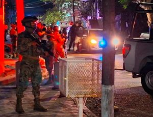 ¡DOBLE CATEO DE LA FGE EN COLONIA DE BOCA DEL RÍO!