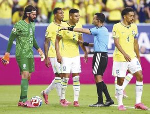 ¡REGRESAN LOS ÁRBITROS MUNDIALISTAS A LA LIGA MX!