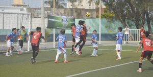 LA OTRA MITAD DE LA CANCHA | EL FÚTBOL DEL MAÑANA - En el fútbol solemos medir el éxito por los campeonatos, los fichajes o los estadios llenos. Son indicadores importantes, pero ninguno de ellos garantiza el futuro de un club. El verdadero…
