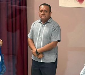 ¡PASAN AL BANQUILLO! - UYUYUYYYUY...