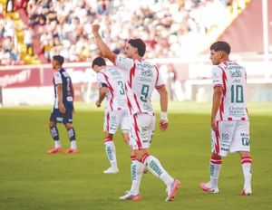 ¡GALLOS SORPRENDE A PACHUCA Y NECAXA ELECTROCUTA A RAYADOS!