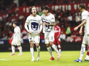 ¡PUMAS DA LA SORPRESA, VENCE A TOLUCA EN EL “INFIERNO”, 2-1!