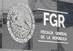 ¡SE VA OTRO FISCAL DE FGR!