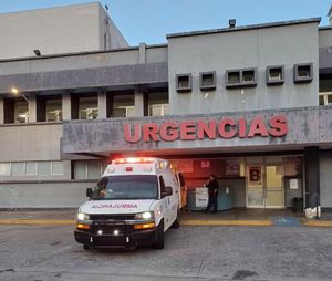 ¡SE TRAEN A PACIENTE ATACADO A BALAZOS DESDE CANCÚN!