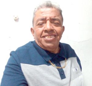 FILIBERTO RENDÓN PINEDA 40 AÑOS DE VOCEADOR...