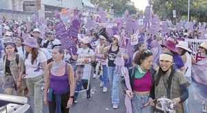 ¡RECRIMINAN A SHEINBAUM FALTA DE PROTECCIÓN A LAS MUJERES!