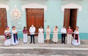 ¡CIERRA LA CASA MUSEO JUÁREZ! - *La del botellazo a AMLO