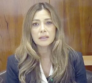 ¡HIJA DE ERNESTO RUFFO ACUSA "TRATO INDIGNO" A SU PADRE!