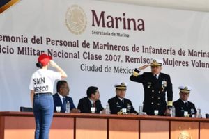 ¡PROCESAN A MARINOS QUE DESVIARON $40 MILLONES!