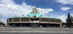 ¡LA TENTACIÓN DEL DINERO EN LA BASÍLICA DE GUADALUPE!