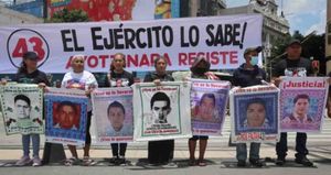 ¡CNDH NIEGA EXONERACIÓN DEL EJÉRCITO EN CASO AYOTZINAPA Y TRUENA CONTRA CRÍTICOS!