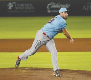 ¡PERICOS VA POR LA BARRIDA FRENTE AL ÁGUILA DE VERACRUZ!