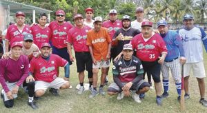 ¡QUETZALES VENCE DE MANERA APRETADA 9-8 A LOS AZULEJOS!