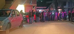 ¡RETIENEN A TRABAJADORES DE LA CFE POR CONFUNDIRLOS CON DELINCUENTES!