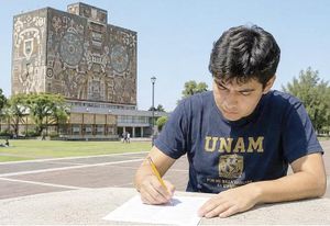 ¡CON PROTESTAS Y TODO SÍ HARÁN LOS EXAMENES! - SERÁ PRESENCIAL