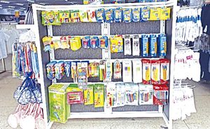 ¡GASTAN HASTA SEIS MIL PESOS EN ÚTILES, UNIFORMES Y CUOTAS!