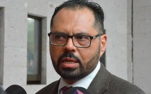 ¡TRIANGULAN 280 MILLONES! - EN LA UPAV