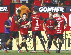 ¡DOBLETE DE “MORITA” DA TRIUNFO DE XOLOS SOBRE PUMAS!
