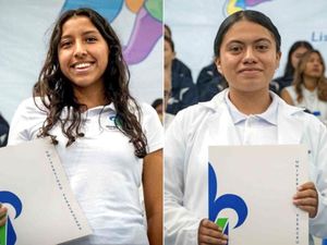 ¡SON GENIAS! - APLAUSOS