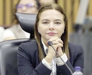 ¡OBLIGA INE A PARTIDOS DAR 236 MDP A DESARROLLO DE MUJERES!