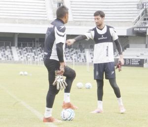 ¡PIRATAS FC AFINA DETALLES PARA ENFRENTAR A LEONES NEGROS!