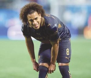 ¡PUMAS CAE GOLEADO EN SU DEBUT!