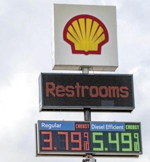 ¡TRUMP SE REUNIRÁ CON EJECUTIVOS DE REFINERÍAS ANTE AUMENTO DE PRECIOS DE LA GASOLINA!