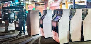 ¡ASEGURARON 40 MÁQUINAS TRAGAMONEDAS EN EL MERCADO MALIBRÁN!