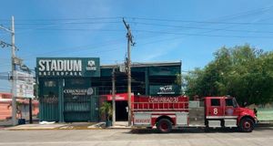¡SE INCENDIARON TRES NEGOCIOS DE GASTROPARK PLAZA STADIUM!