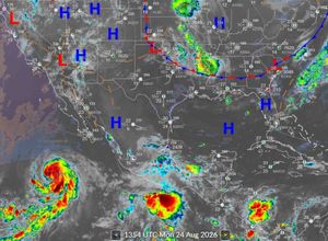 ¡TRES ONDAS TROPICALES EN FILA AMAGAN CON LLUVIAS FUERTES EN LA SEMANA: PRONÓSTICO POR ESTADO!