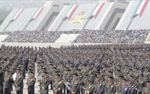 ¡SE GRADÚAN MIL 303 SUBTENIENTES DEL HEROICO COLEGIO MILITAR!