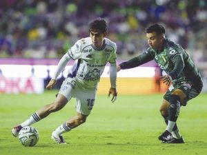 ¡LEÓN DERROTA AL PACHUCA EN JUEGO DE POCAS LUCES!