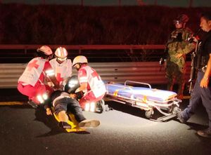 ¡MUERE MOTOCICLISTA Y OTRO QUEDA GRAVE IMPACTADOS POR CAFRE!