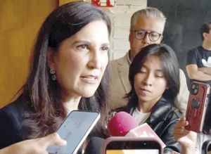 ¡REGRESÓ ROCHA POR EL FUERO, ADVIERTE KENIA LÓPEZ!