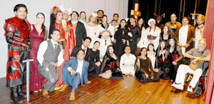 EGRESA QUINTA GENERACIÓN DE ACTORES CON “DRÁCULA”