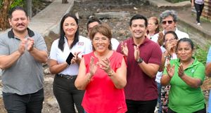 ¡ROSA MARÍA LES PONE DRENAJE!