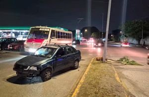 ¡BORRACHINES SE PEGAN PALMERAZO EN J.B. LOBOS!