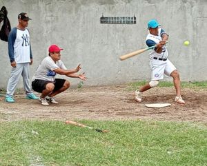 ¡TRIUNFOS DE PERICOS, ASTROS Y AZULEJOS!