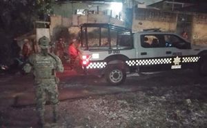 ¡MACHETEAN A PAPA Y SU HIJO! - POR TRATAR DE DEFENDER A UNA MUJER QUE ERA GOLPEADA POR EL MARIDO