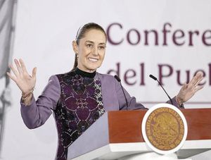 ¡Y SHEINBAUM DIO SU INFORME! - CON SOLO 300 INVITADOS ESPECIALES