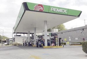 ¡FRENAN GASOLINAZO CON GOLPE AL ERARIO!