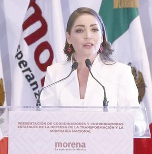 ¿RENUNCIARÁ A LA NACIONALIDAD?