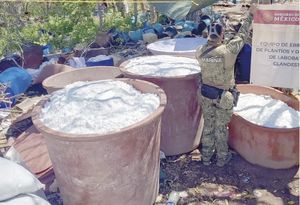 ¡LA MARINA DESMANTELA TRES NARCOLABORATORIOS EN SINALOA, UN GOLPE DE 347 MILLONES DE DÓLARES!