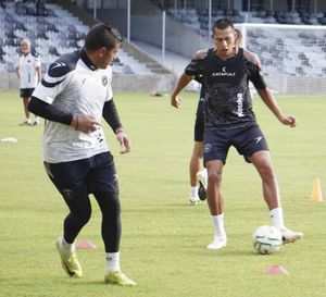 ¡PIRATAS VERACRUZ YA PIENSA EN MINEROS!