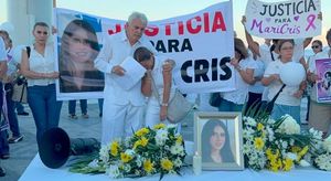 ¡FAMILIARES Y AMIGOS MARCHAN PIDIENDO JUSTICIA PARA MARICRIS!