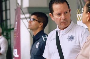 ¡ROBAN 15 MIL PESOS A CUENTAHABIENTE DE BANCO AZTECA!