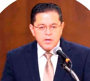 ¡SE TRAEN A MIGUEL! - *Como Vocal Ejecutivo de la Junta Local del INE
