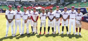 ¡BRILLAN PROSPECTOS DE EL ÁGUILA EN SHOWCASE!