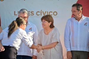 ¡TODOS A CLASES! - BIEN